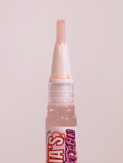 Stasia’s Glowing Cuticle Oil